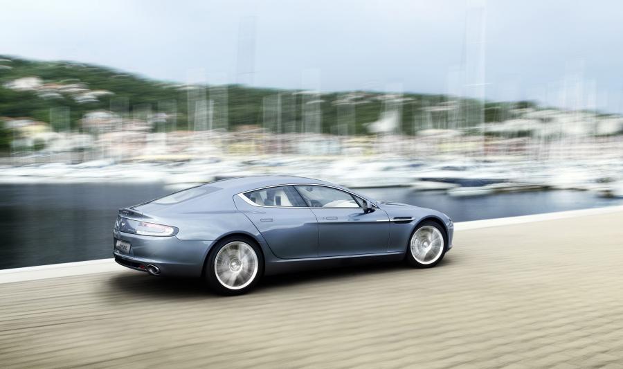  Aston Martin Rapide 2010 года  (фото 175 из 190)